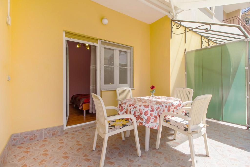 Apartment Oleander Mali Lošinj Exterior foto